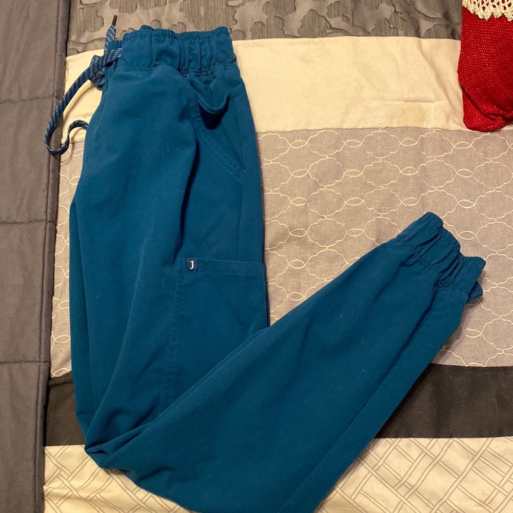 Jaanuu Jogger Scrub Pants